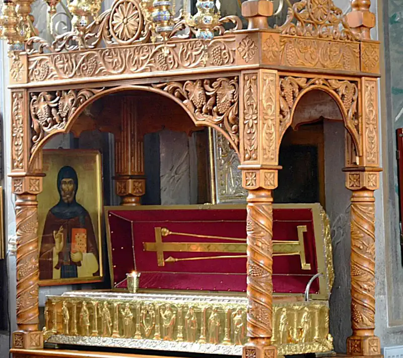 Moaștele Sfântului Cuvios Grigorie Decapolitul - Mănăstirea Bistrița - 20 noiembrie - pravila.ro