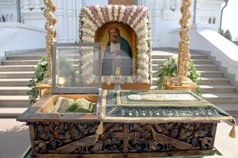 Moaștele Sfântului Cuvios Serafim de Sarov 2 ianuarie -b- pravila.ro