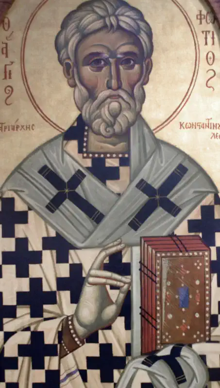 Sfântul Fotie cel Mare, Patriarh al Constantinopolului 6 februarie -e- pravila.ro