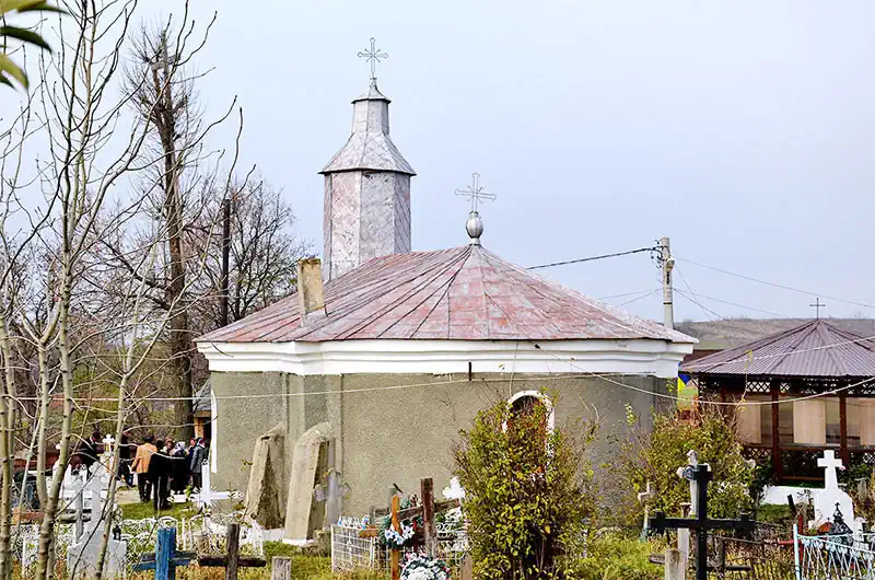 Biserica în c are a fost botezat Sfântul Cuvios Antipa de la Calapodești 10 ianuarie - pravila.ro